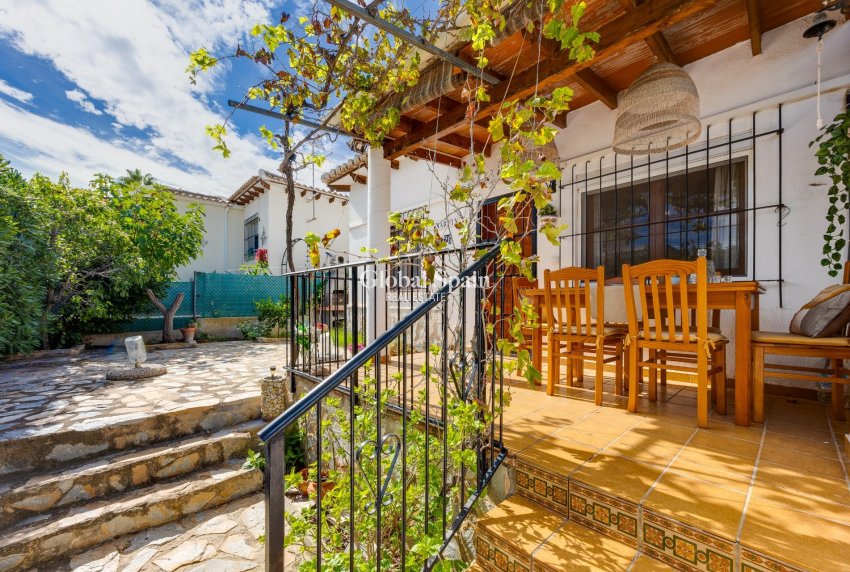 Odsprzedaż - MIESZKANIE -
TORREVIEJA - LOS BALCONES - LOS ALTOS