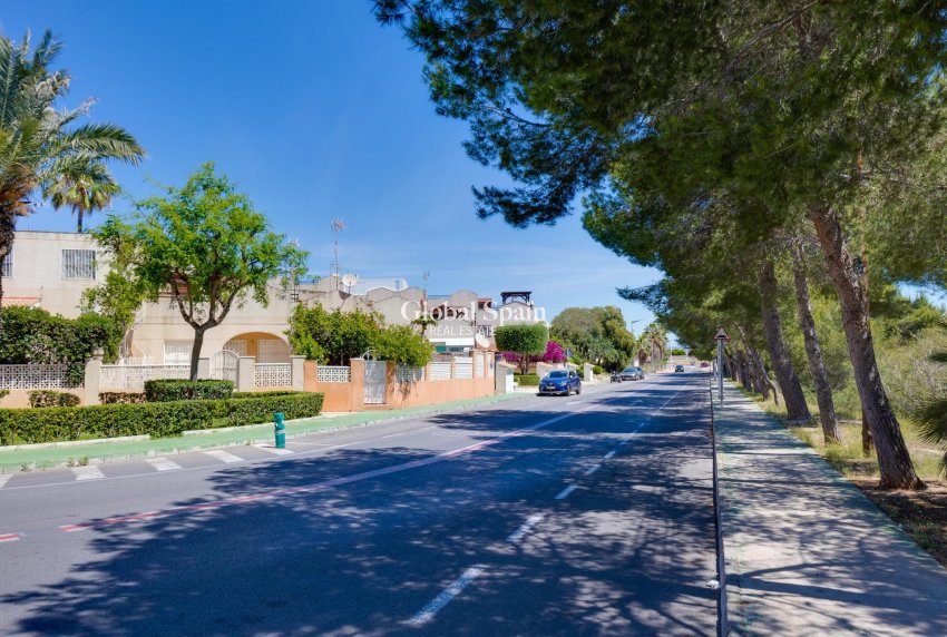 Odsprzedaż - MIESZKANIE -
TORREVIEJA - LOS BALCONES - LOS ALTOS