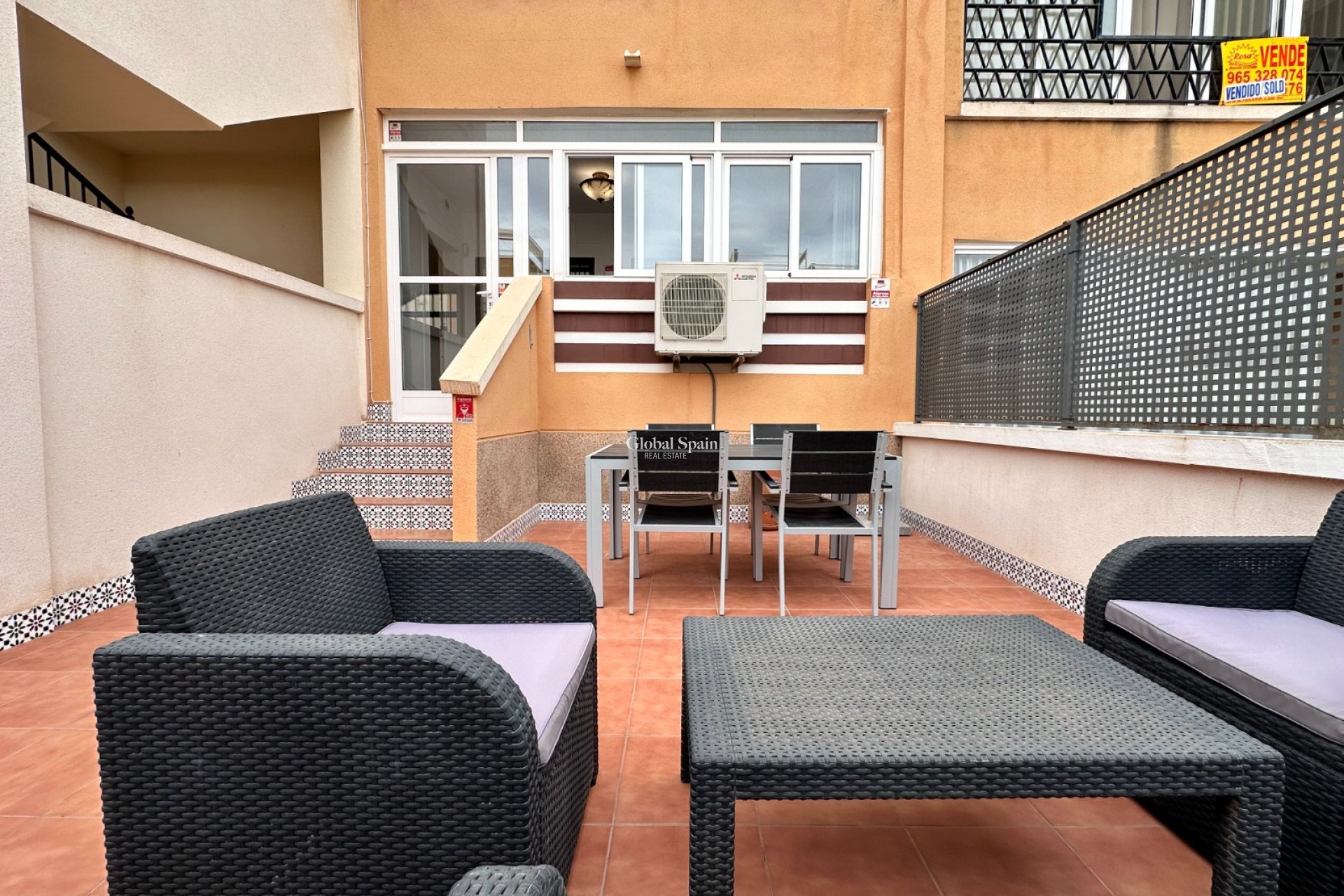 Odsprzedaż - MIESZKANIE -
TORREVIEJA - LOS BALCONES - LOS ALTOS