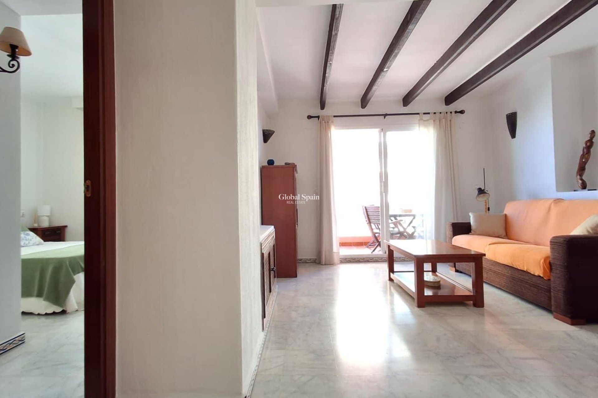 Odsprzedaż - MIESZKANIE -
TORREVIEJA - Los Frutales