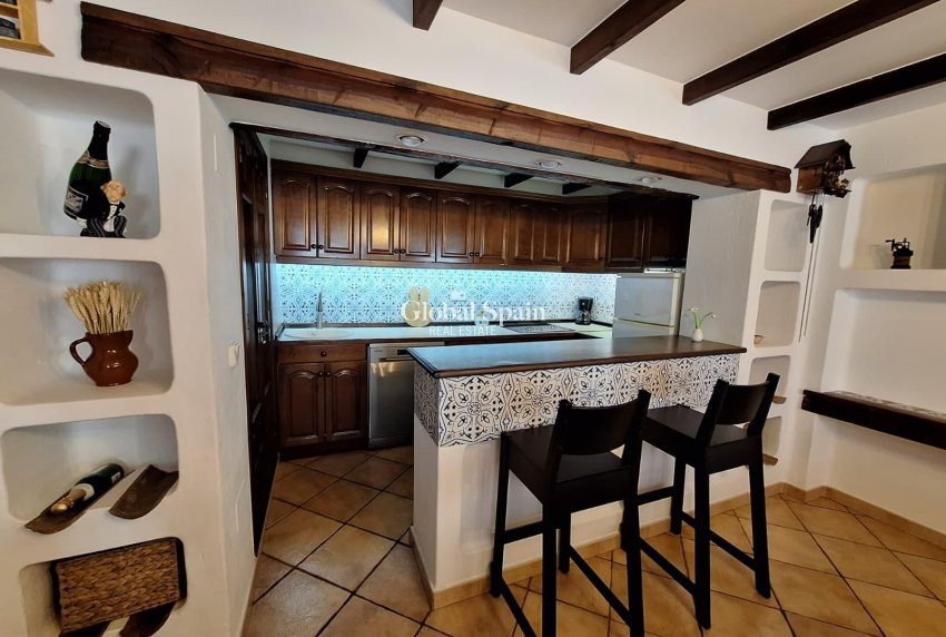 Odsprzedaż - MIESZKANIE -
TORREVIEJA - Los Frutales