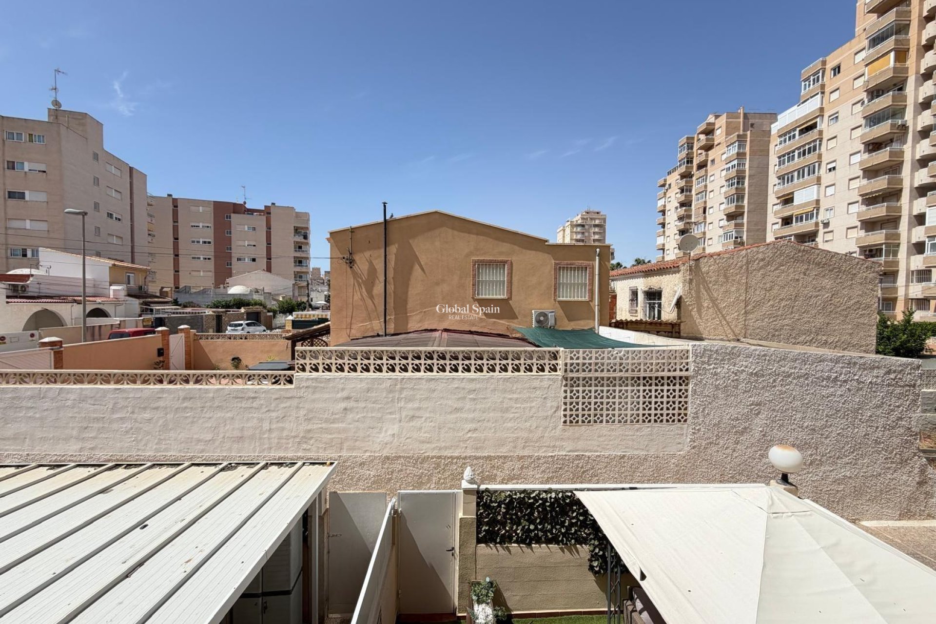 Odsprzedaż - MIESZKANIE -
TORREVIEJA - Nueva Torrevieja