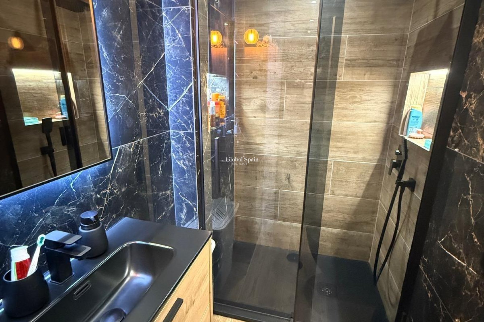 Odsprzedaż - MIESZKANIE -
TORREVIEJA - Parque de las Naciones