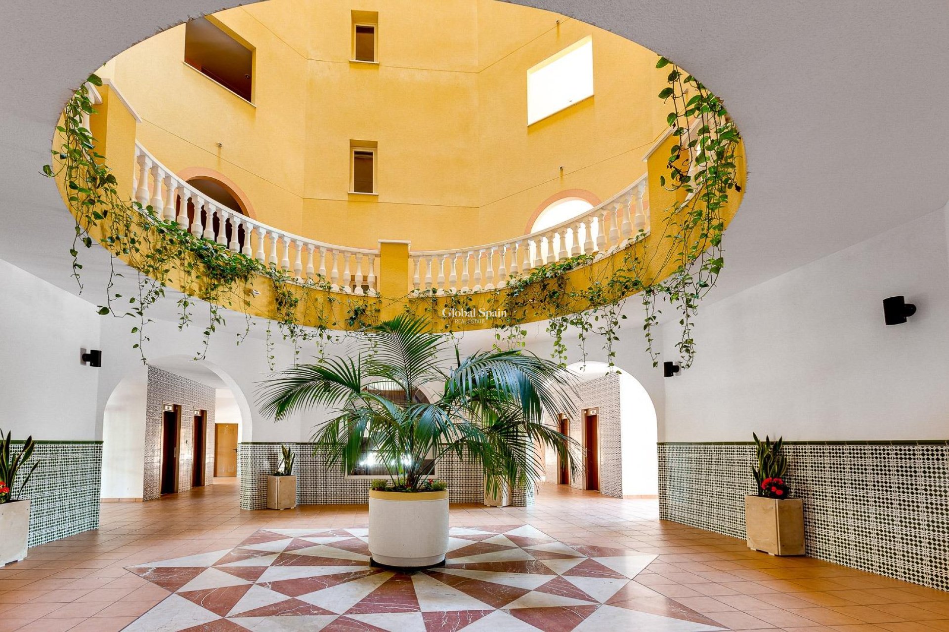 Odsprzedaż - MIESZKANIE -
TORREVIEJA - Playa de los Locos