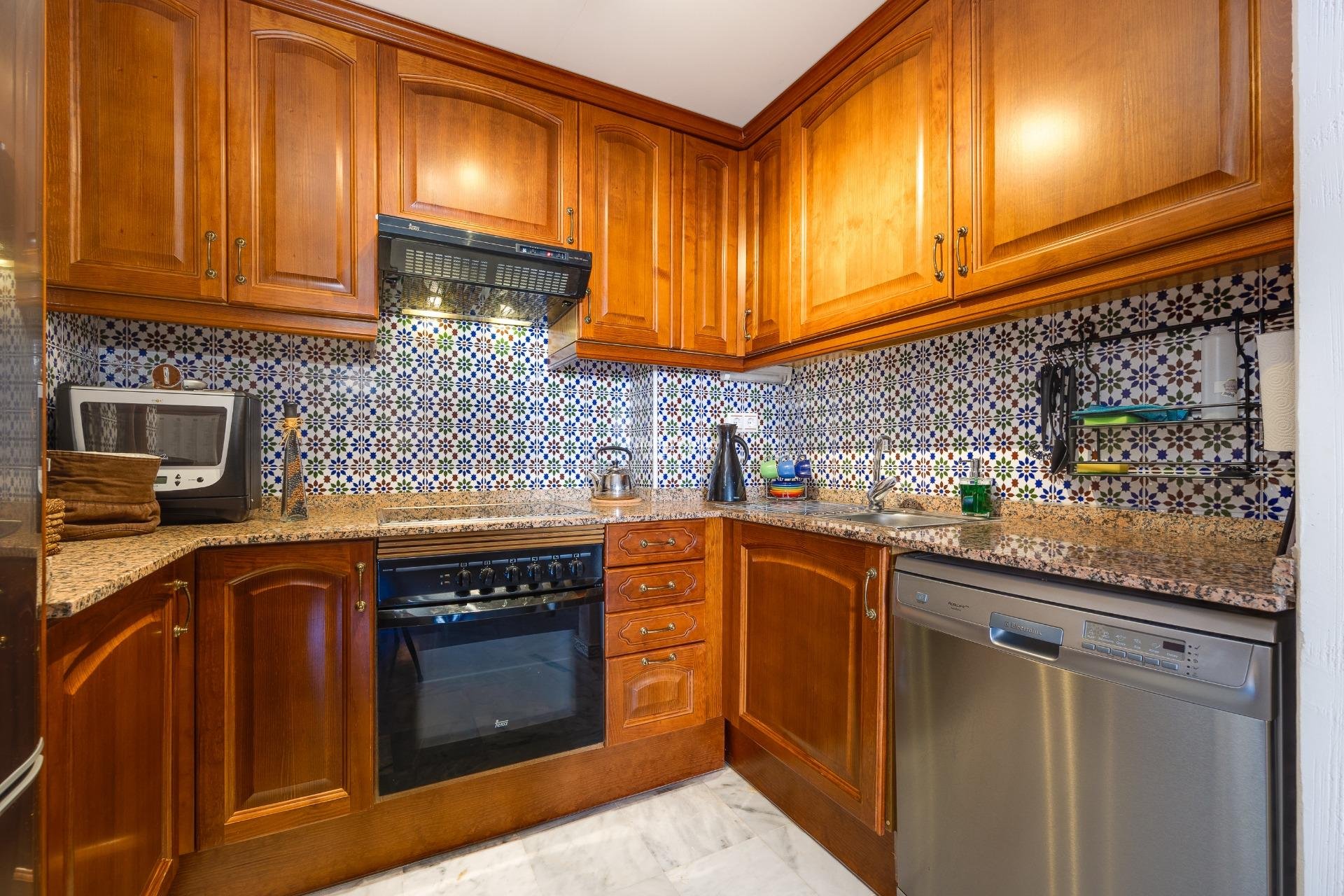 Odsprzedaż - MIESZKANIE -
TORREVIEJA - Playa de los Locos