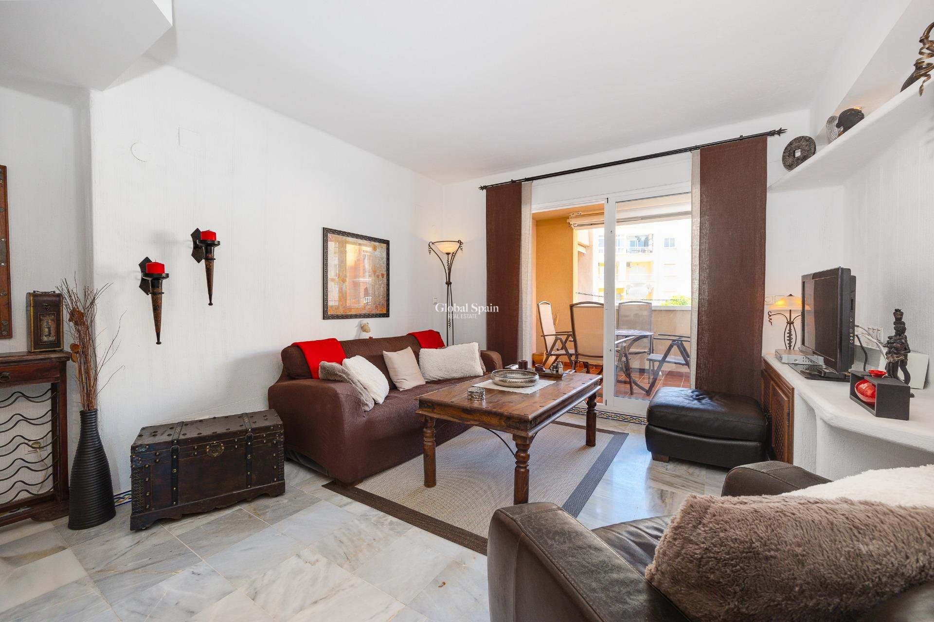 Odsprzedaż - MIESZKANIE -
TORREVIEJA - Playa de los Locos