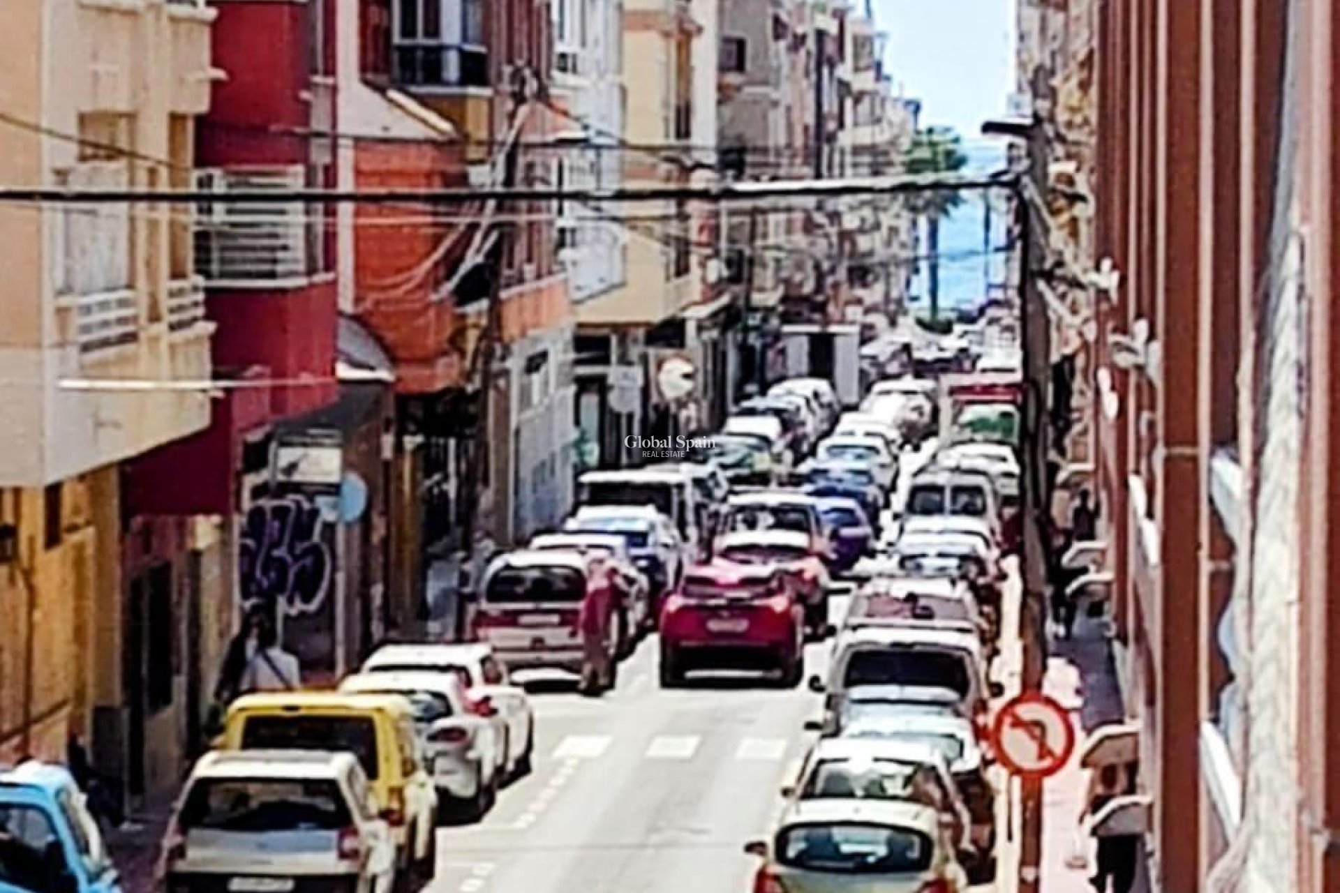 Odsprzedaż - MIESZKANIE -
TORREVIEJA - Playa de los Locos