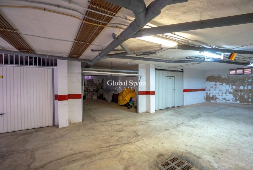 Odsprzedaż - MIESZKANIE -
TORREVIEJA - Playa de los Locos