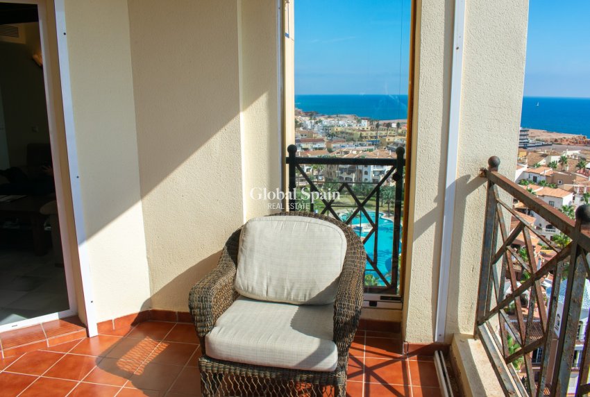 Odsprzedaż - MIESZKANIE -
TORREVIEJA - Playa de los Locos