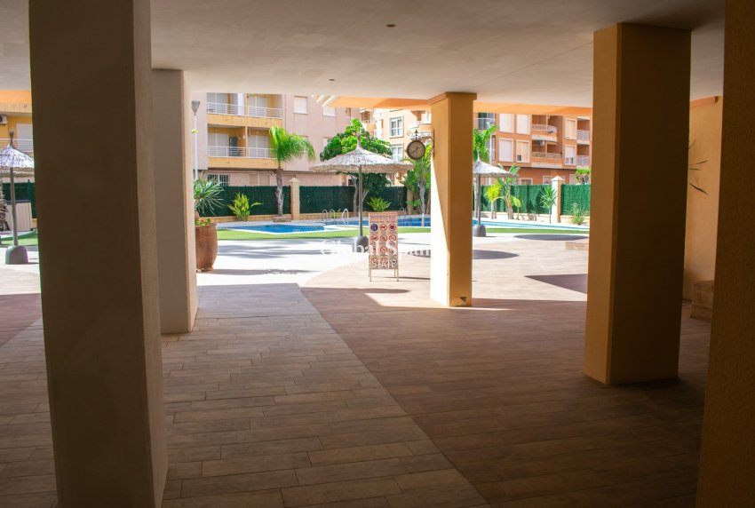 Odsprzedaż - MIESZKANIE -
TORREVIEJA - Playa de los Locos