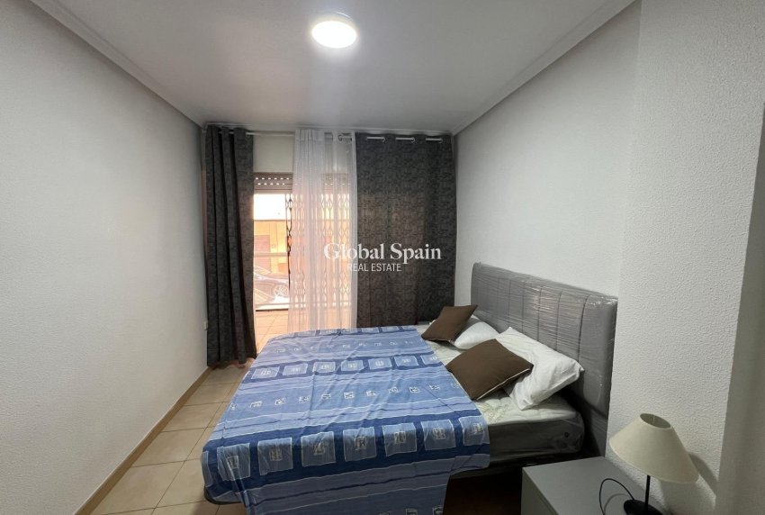 Odsprzedaż - MIESZKANIE -
TORREVIEJA - Playa del Cura