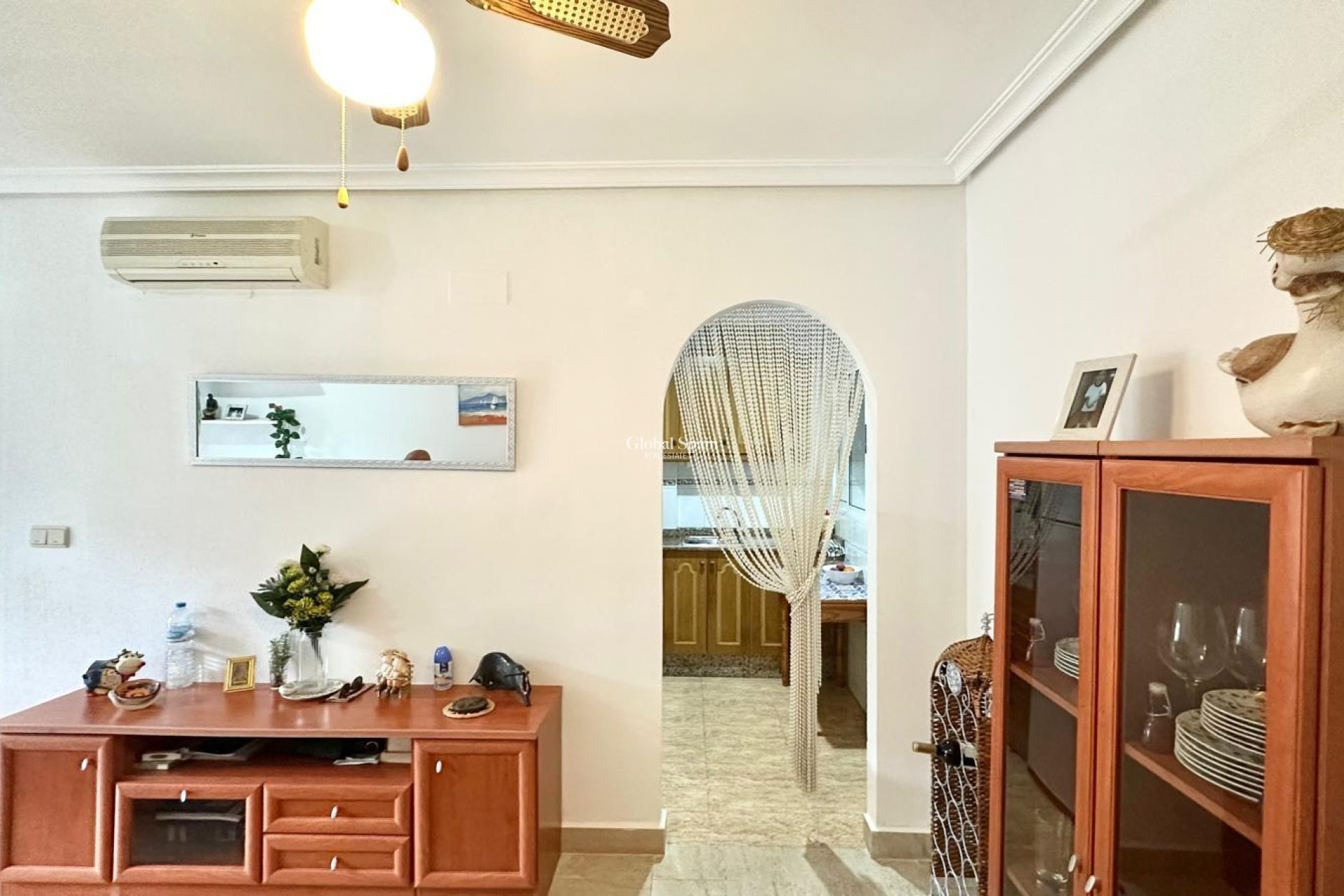 Odsprzedaż - MIESZKANIE -
TORREVIEJA - Playa del Cura