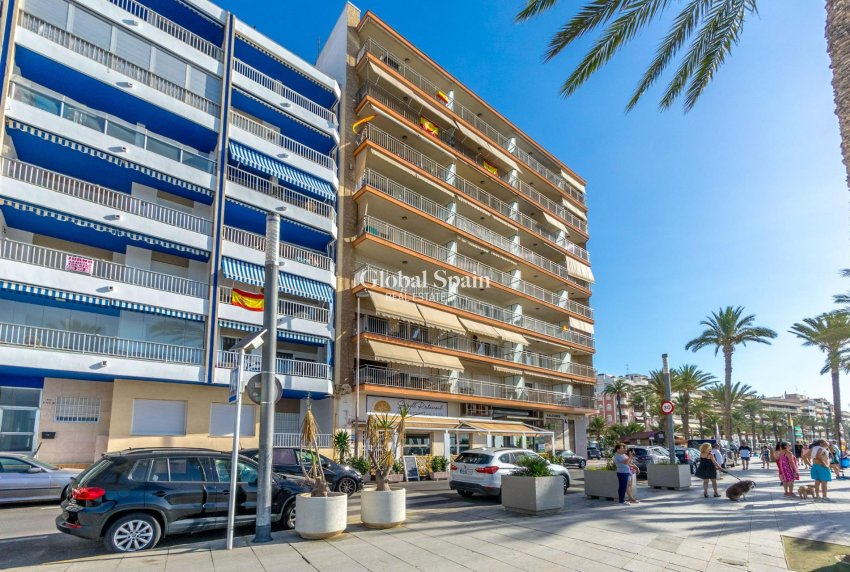 Odsprzedaż - MIESZKANIE -
TORREVIEJA - Playa del Cura