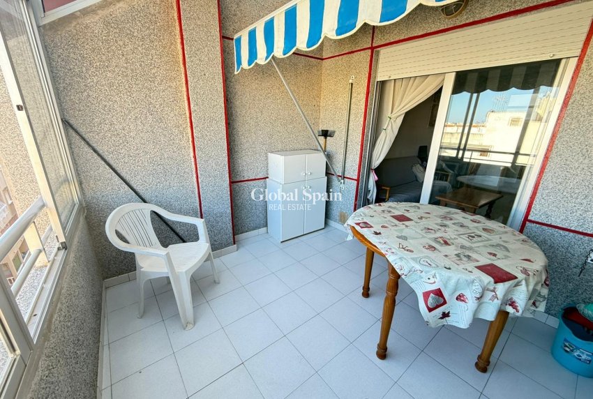 Odsprzedaż - MIESZKANIE -
TORREVIEJA - Playa del Cura