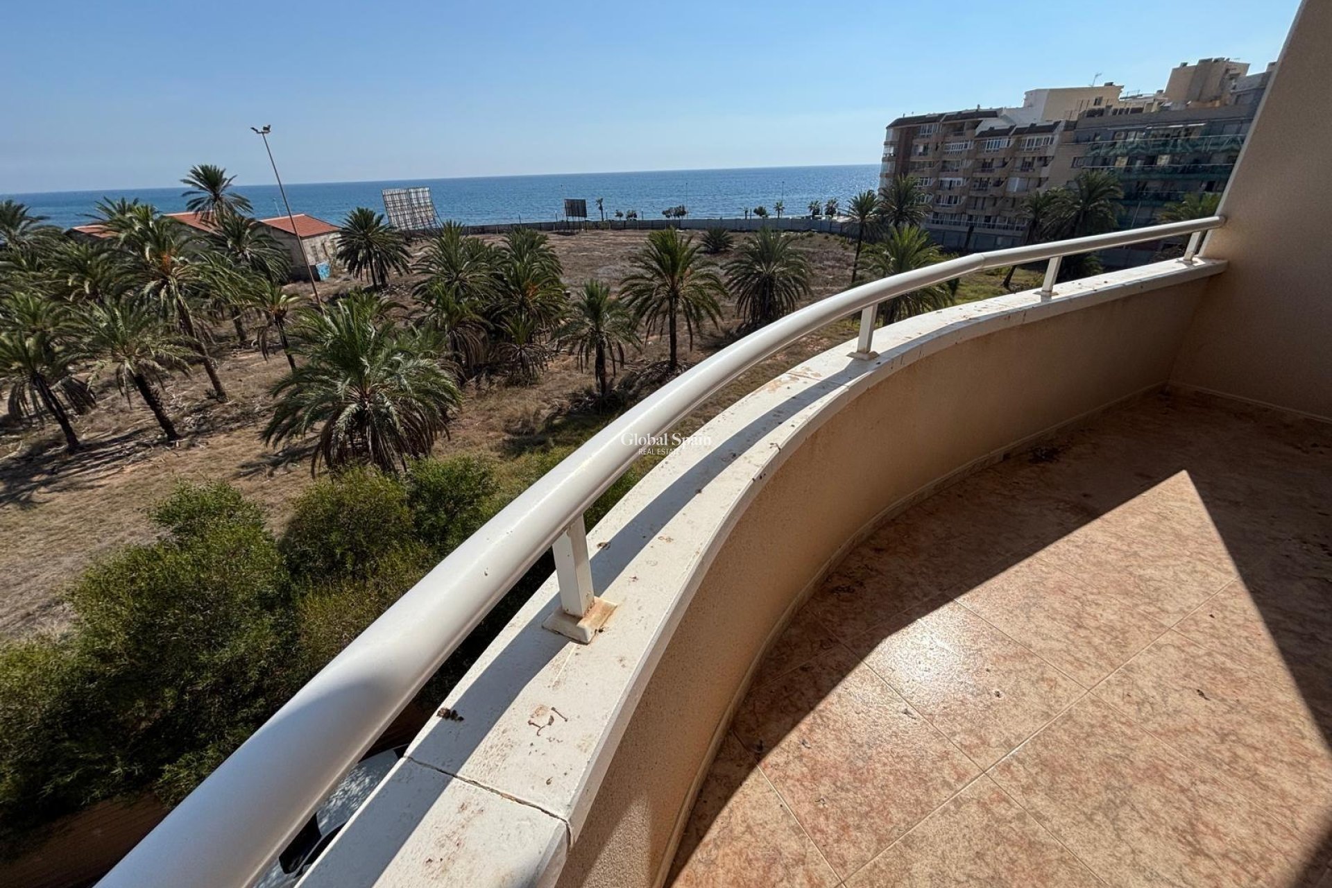 Odsprzedaż - MIESZKANIE -
TORREVIEJA - Playa del Cura