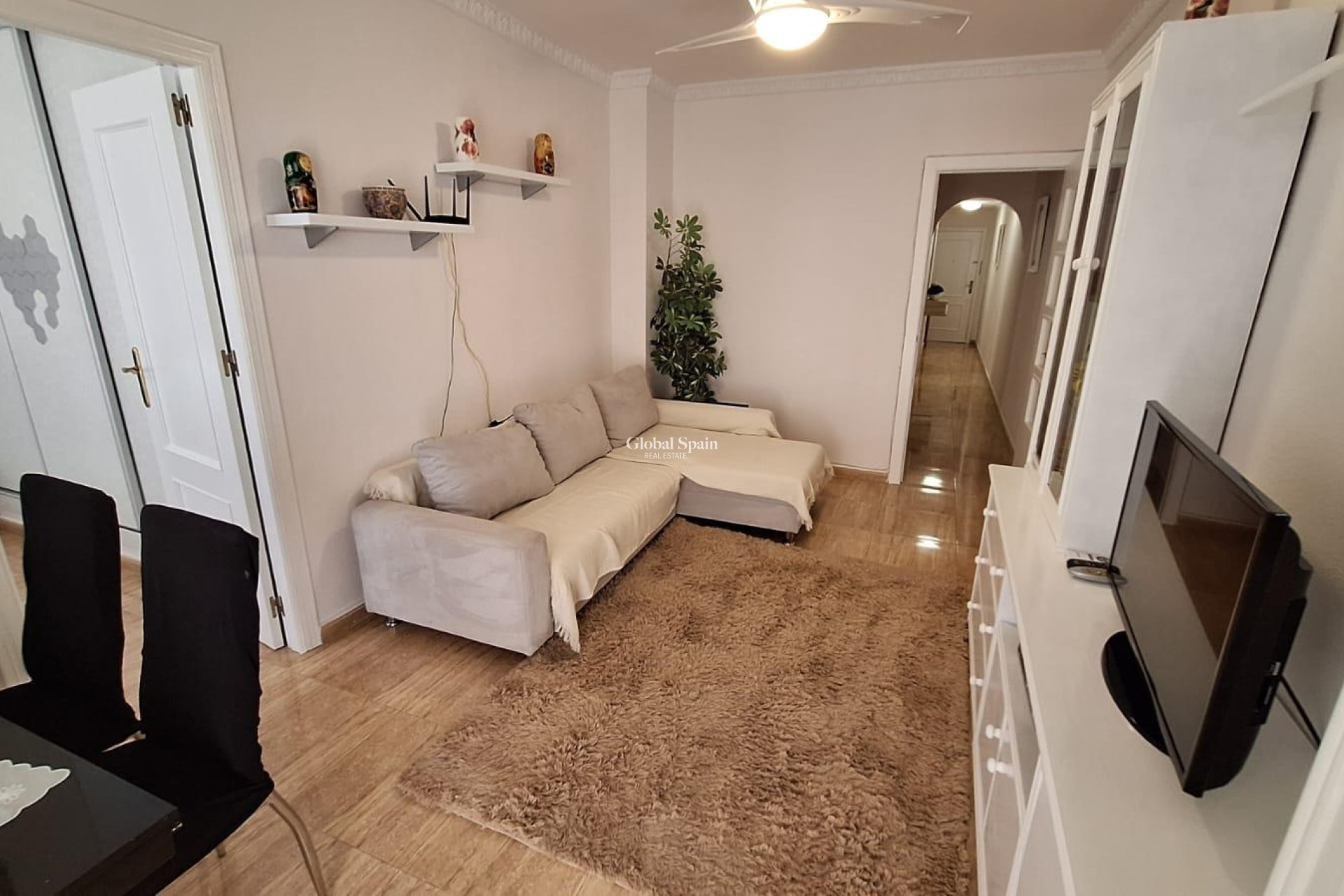 Odsprzedaż - MIESZKANIE -
TORREVIEJA - Playa del Cura