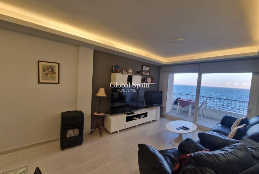 Odsprzedaż - MIESZKANIE -
TORREVIEJA - Playa del Cura