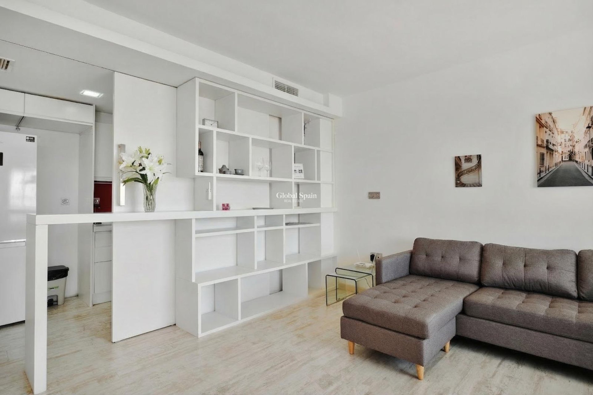 Odsprzedaż - MIESZKANIE -
TORREVIEJA - Playa del Cura