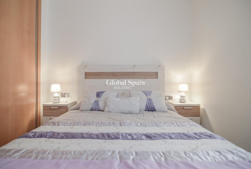 Odsprzedaż - MIESZKANIE -
TORREVIEJA - Playa del Cura