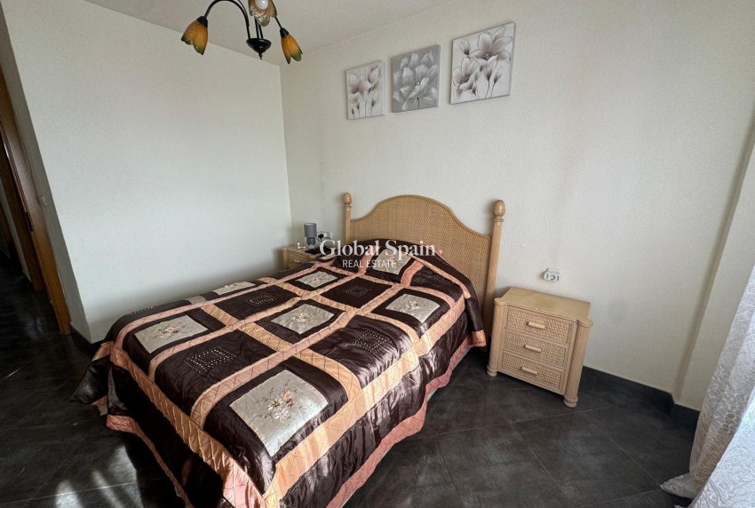 Odsprzedaż - MIESZKANIE -
TORREVIEJA - Playa del Cura