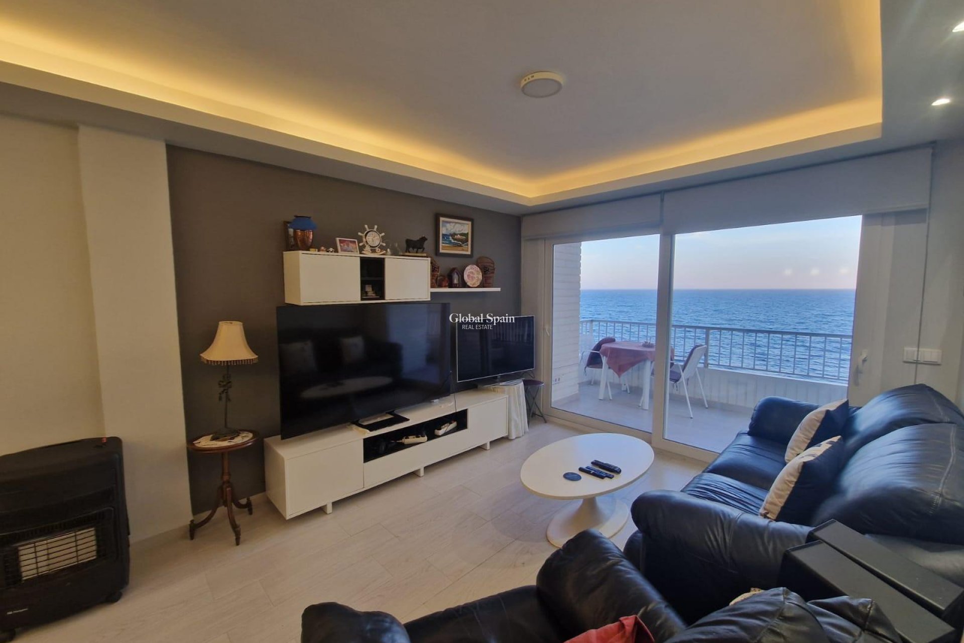 Odsprzedaż - MIESZKANIE -
TORREVIEJA - Playa del Cura