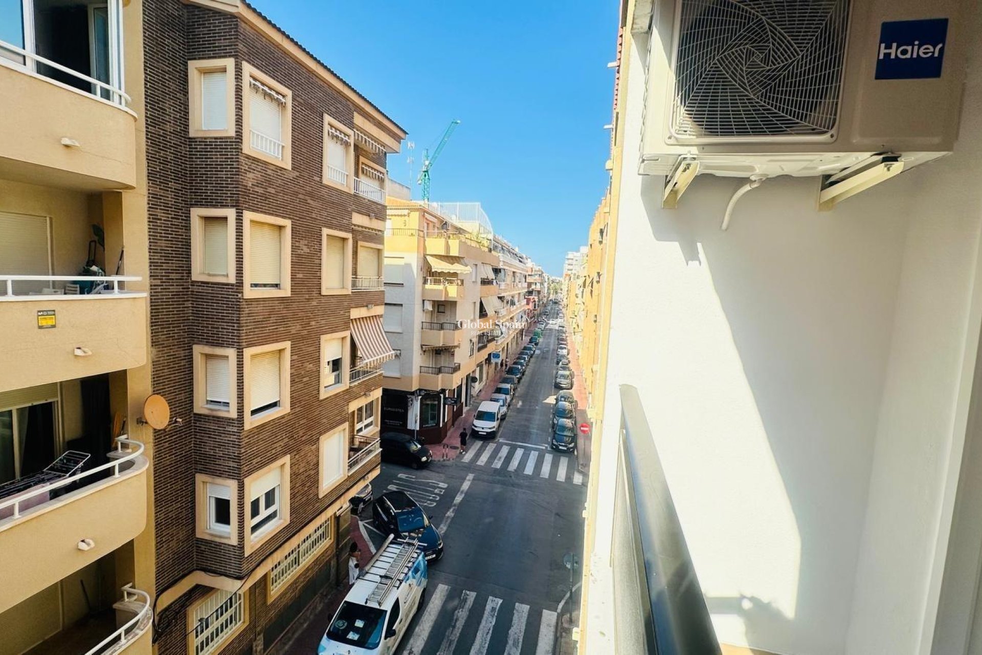 Odsprzedaż - MIESZKANIE -
TORREVIEJA - Playa del Cura
