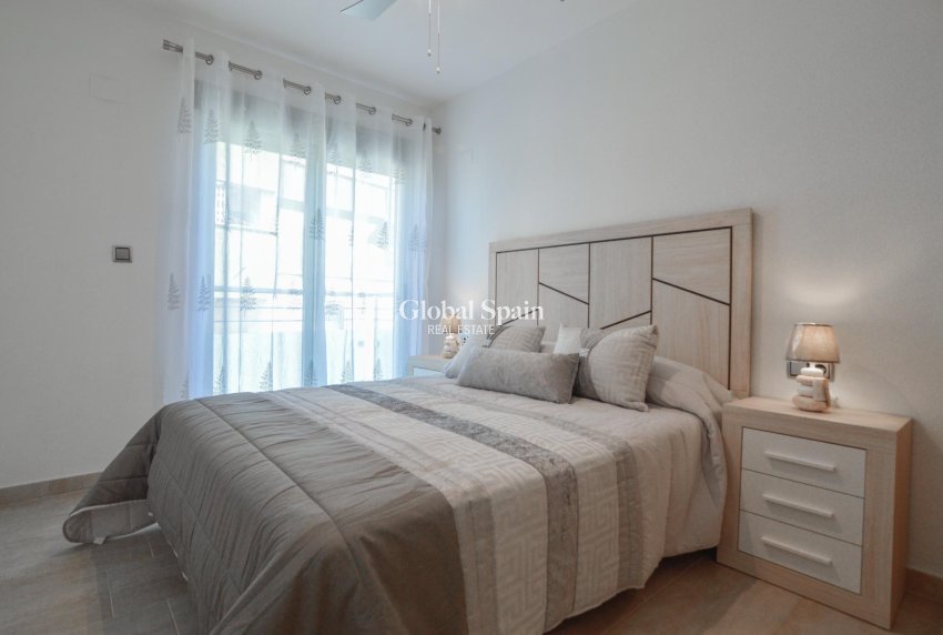 Odsprzedaż - MIESZKANIE -
TORREVIEJA - Playa del Cura
