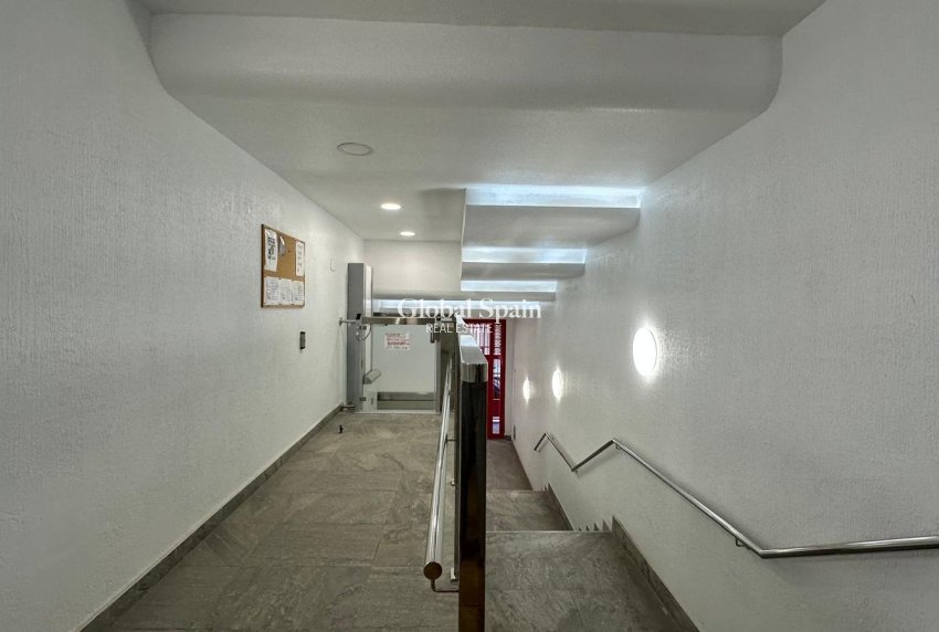 Odsprzedaż - MIESZKANIE -
TORREVIEJA - Playa del Cura