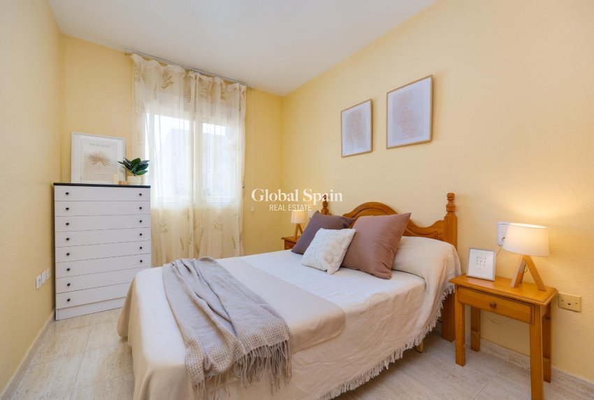 Odsprzedaż - MIESZKANIE -
TORREVIEJA - Playa del Cura