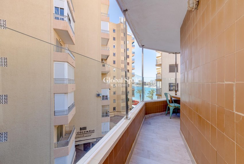 Odsprzedaż - MIESZKANIE -
TORREVIEJA - Playa del Cura