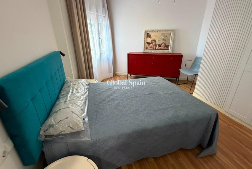Odsprzedaż - MIESZKANIE -
TORREVIEJA - Playa del Cura