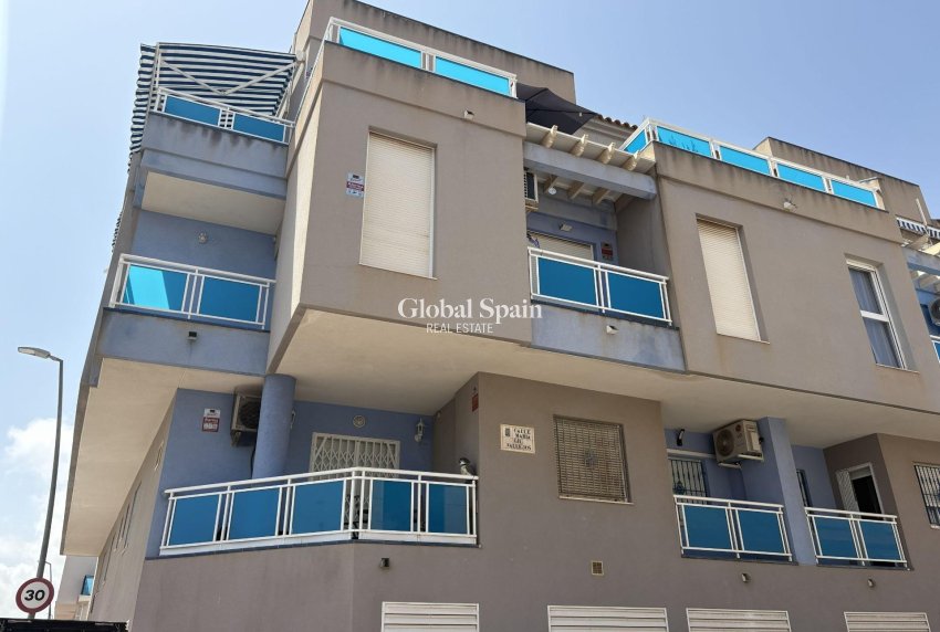 Odsprzedaż - MIESZKANIE -
TORREVIEJA - Playa del Cura