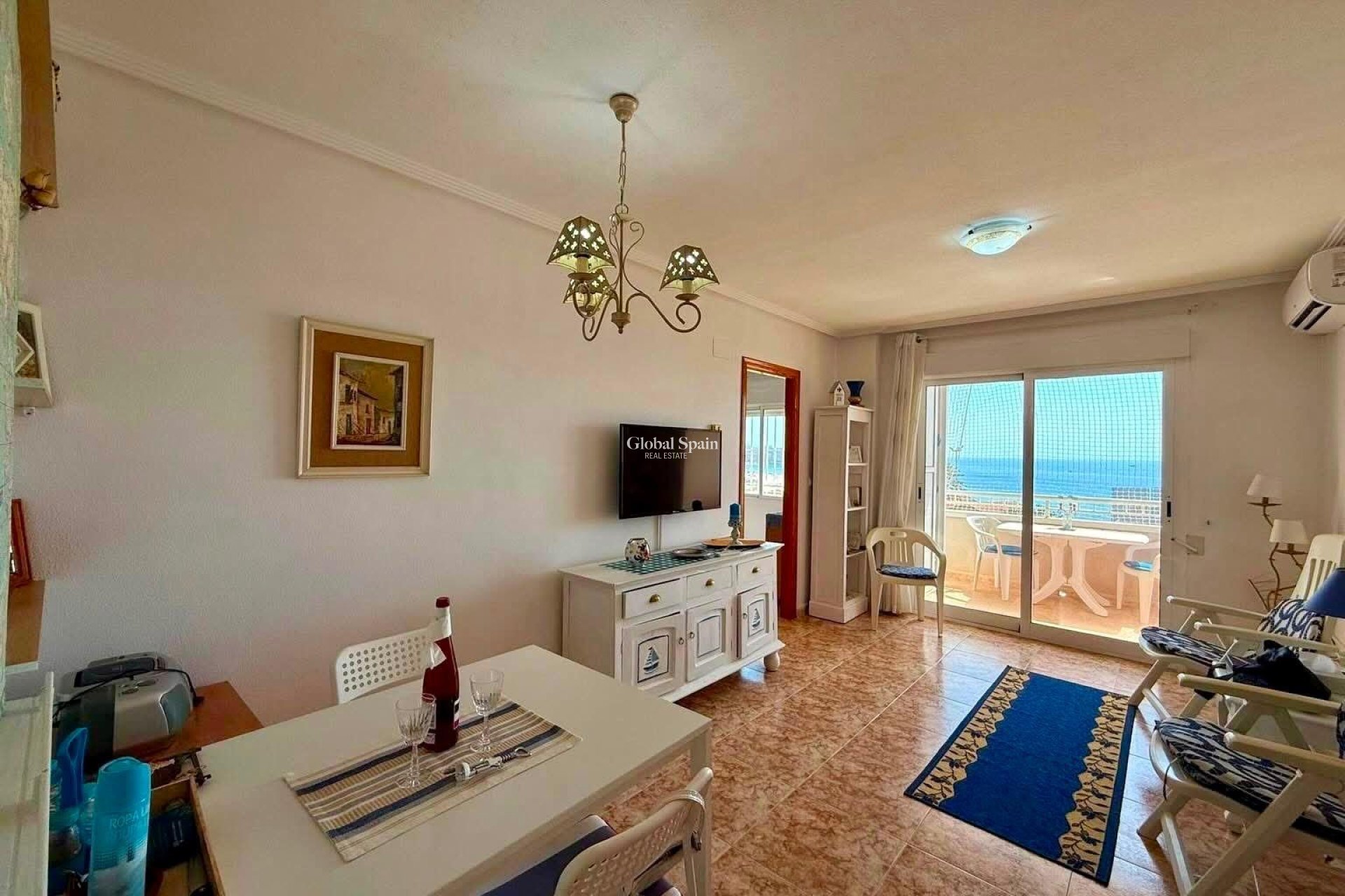 Odsprzedaż - MIESZKANIE -
TORREVIEJA - Playa del Cura