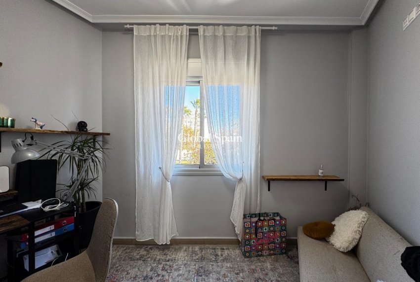 Odsprzedaż - MIESZKANIE -
TORREVIEJA - Playa del Cura