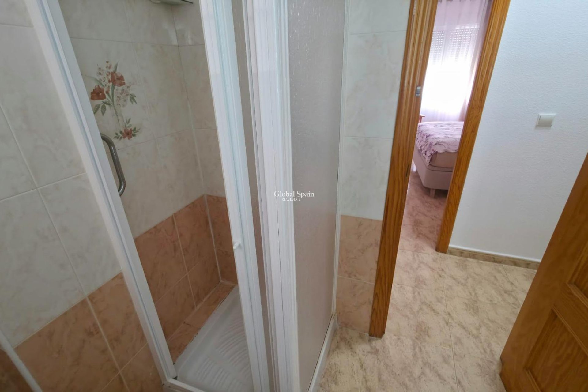 Odsprzedaż - MIESZKANIE -
TORREVIEJA - Playa del Cura