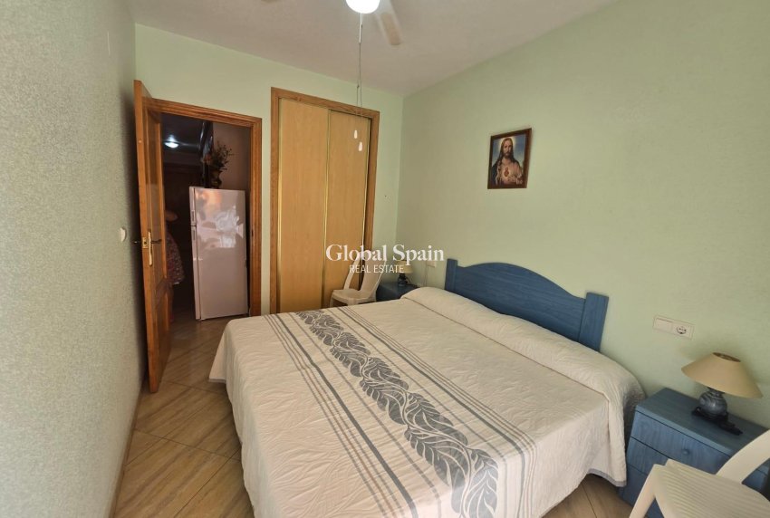 Odsprzedaż - MIESZKANIE -
TORREVIEJA - Playa del Cura