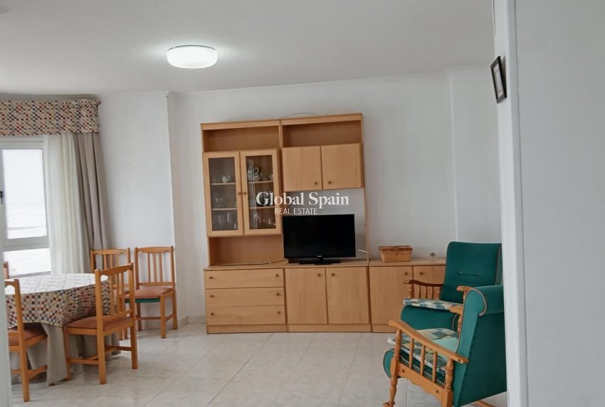 Odsprzedaż - MIESZKANIE -
TORREVIEJA - PLAYA LOS LOCOS