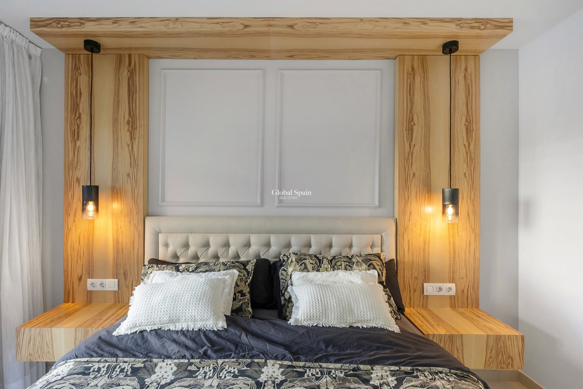 Odsprzedaż - MIESZKANIE -
TORREVIEJA - Punta Prima