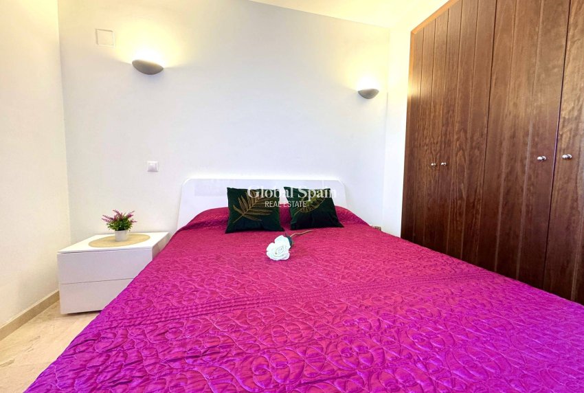 Odsprzedaż - MIESZKANIE -
TORREVIEJA - Punta Prima