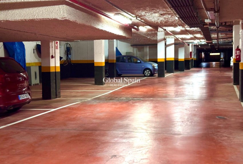 Odsprzedaż - MIESZKANIE -
TORREVIEJA - Punta Prima