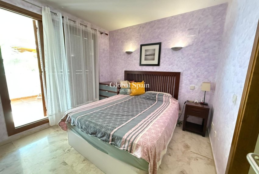 Odsprzedaż - MIESZKANIE -
TORREVIEJA - Punta Prima