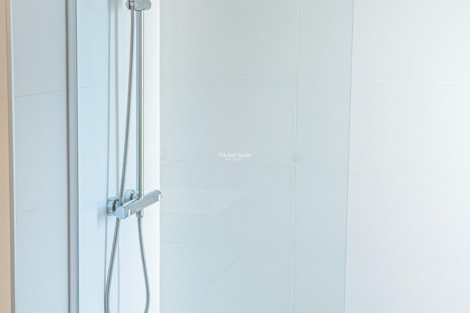 Odsprzedaż - MIESZKANIE -
TORREVIEJA - Punta Prima