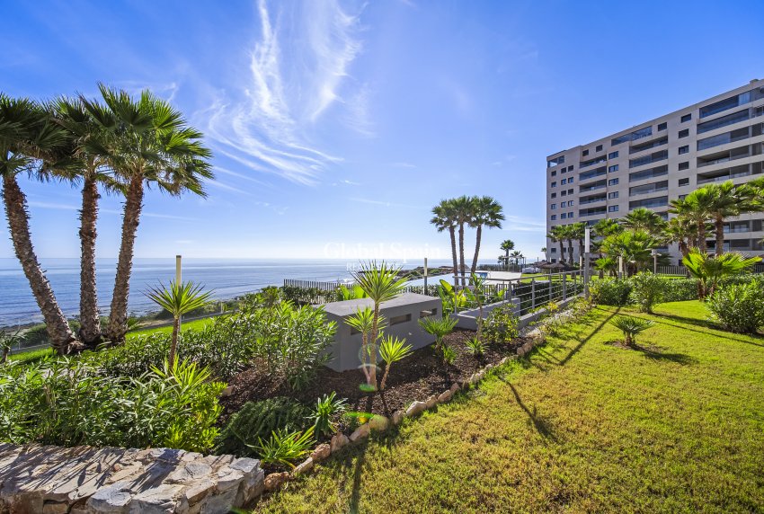 Odsprzedaż - MIESZKANIE -
TORREVIEJA - Punta prima