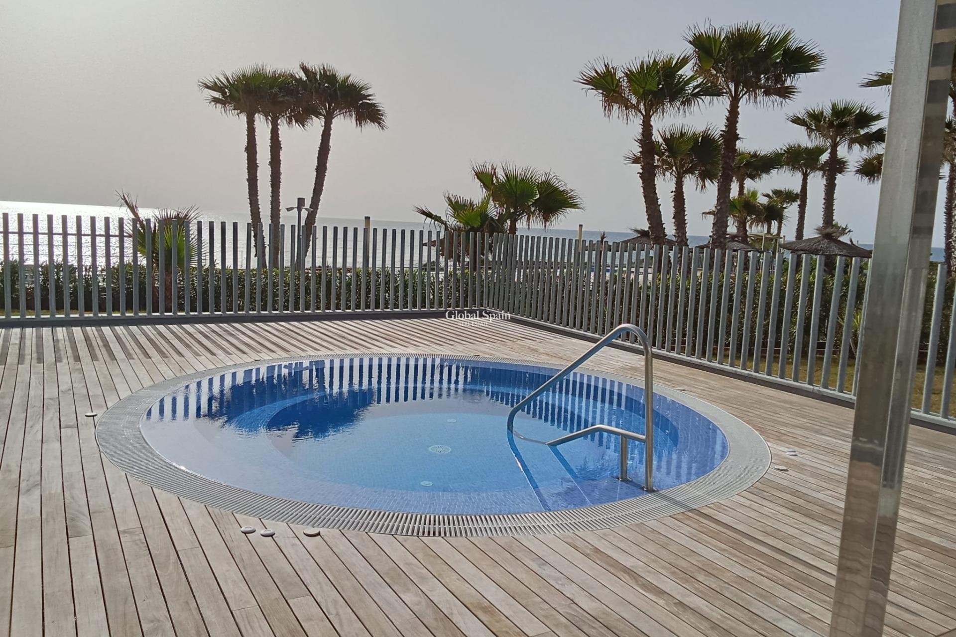 Odsprzedaż - MIESZKANIE -
TORREVIEJA - Punta Prima