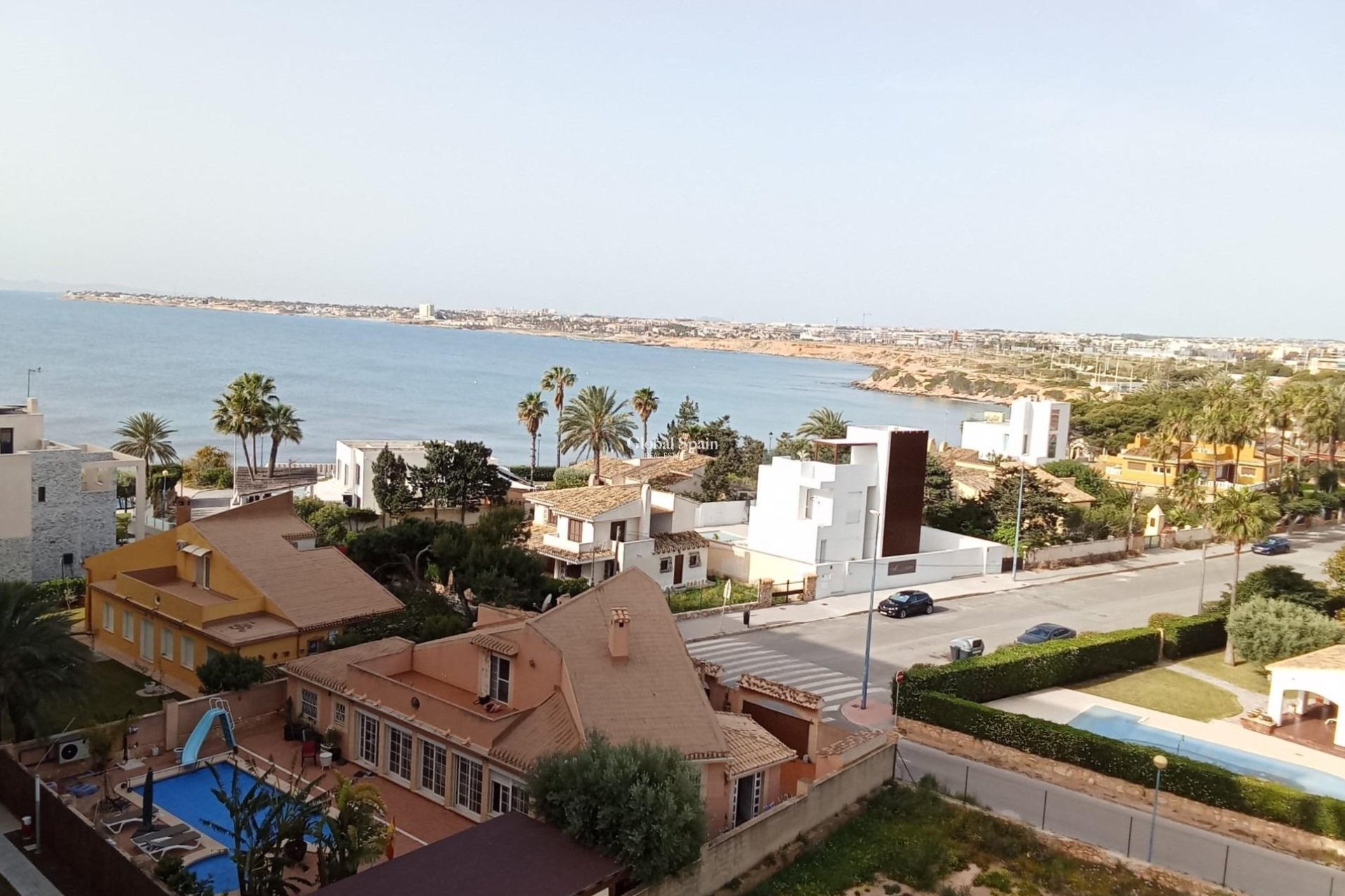 Odsprzedaż - MIESZKANIE -
TORREVIEJA - Punta Prima