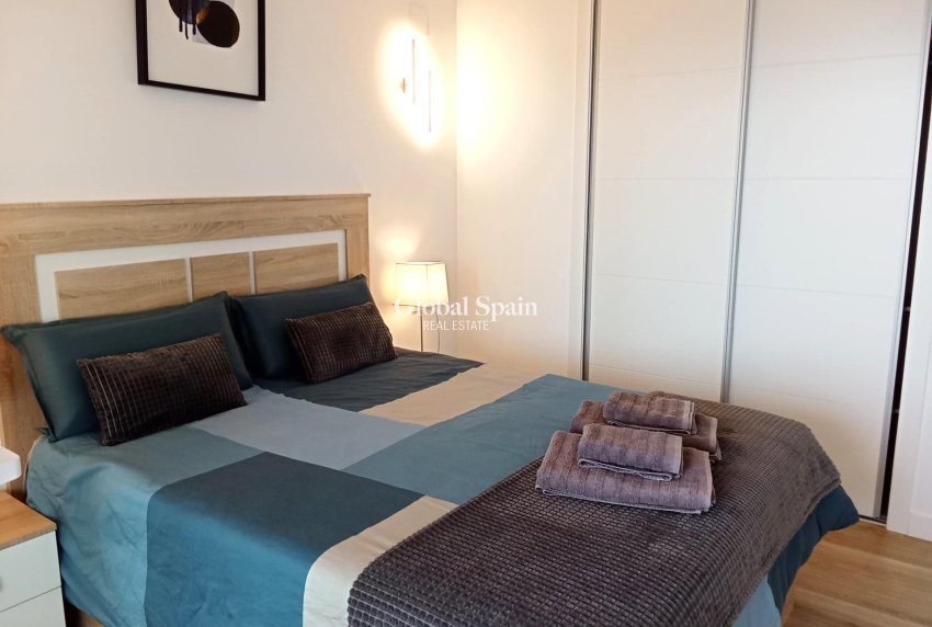 Odsprzedaż - MIESZKANIE -
TORREVIEJA - Punta Prima
