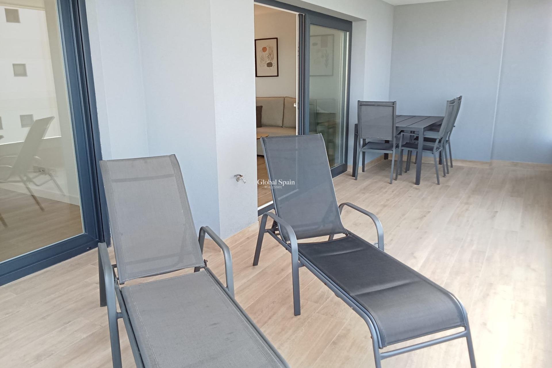 Odsprzedaż - MIESZKANIE -
TORREVIEJA - Punta Prima