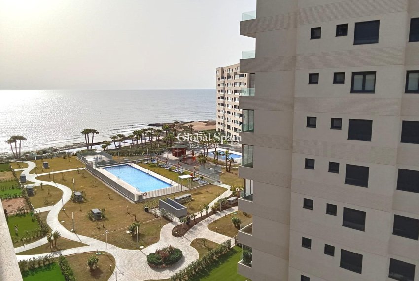 Odsprzedaż - MIESZKANIE -
TORREVIEJA - Punta Prima