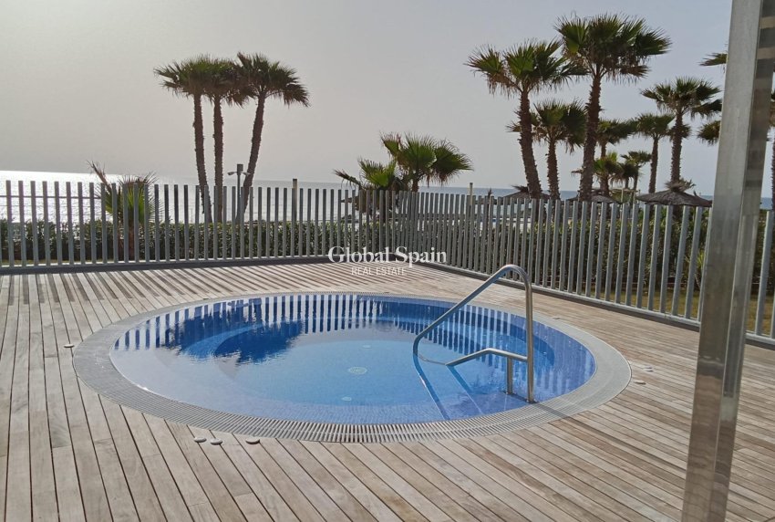 Odsprzedaż - MIESZKANIE -
TORREVIEJA - Punta Prima