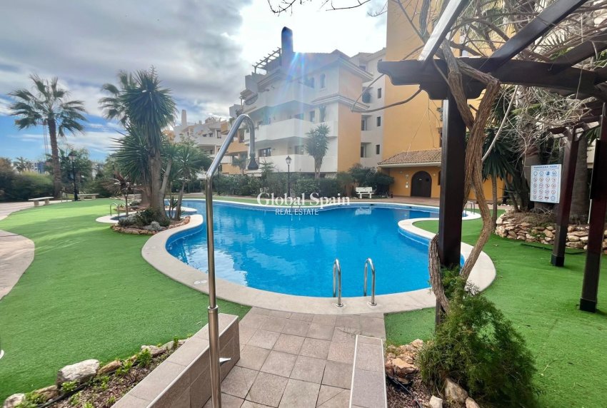 Odsprzedaż - MIESZKANIE -
TORREVIEJA - Punta Prima